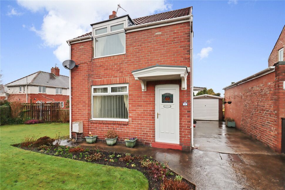 Main image of 2 bedroom Detached House for sale, Maple Avenue, Dunston, Gateshead, NE11