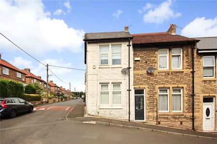 2 bedroom End Terrace House for sale