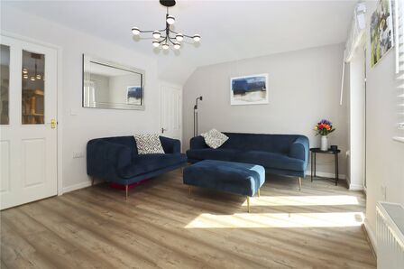 Wallington Close, 3 bedroom Mid Terrace House for sale, £170,000