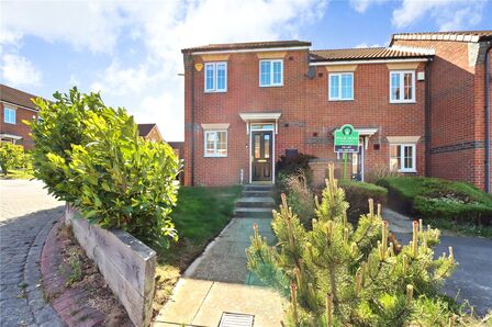 2 bedroom End Terrace House for sale