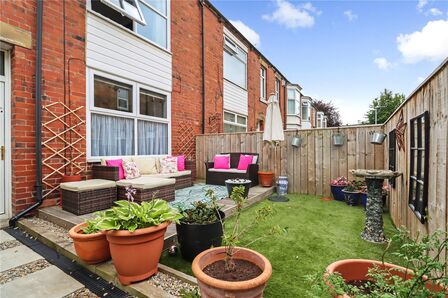 Alice Street, 3 bedroom Mid Terrace House for sale, £140,000