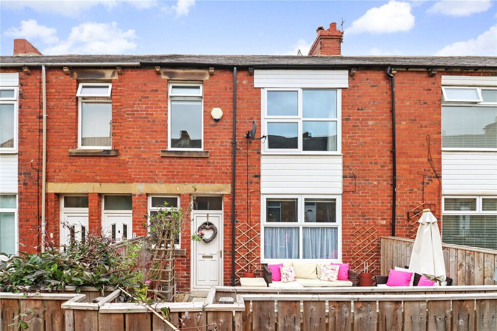 Main image of 3 bedroom Mid Terrace House for sale, Alice Street, Blaydon, NE21