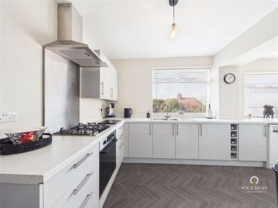 Herd Close, 3 bedroom Semi Detached House for sale, &pound;190,000