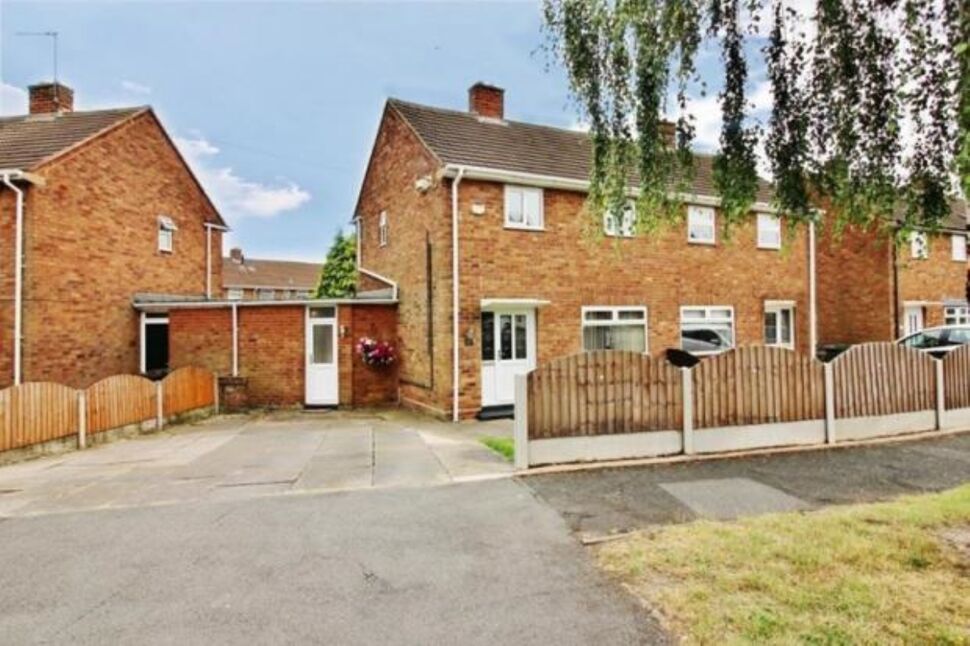 Main image of 2 bedroom Semi Detached House to rent, Moathouse Lane East, Wednesfield, Wolverhampton, WV11