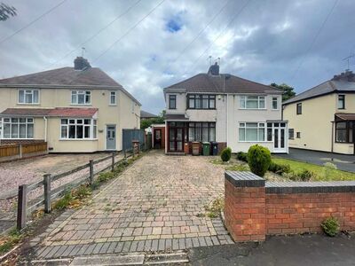 2 bedroom Semi Detached House to rent