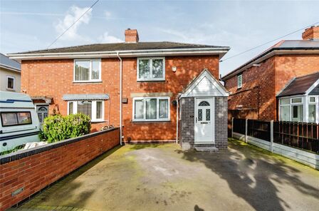 2 bedroom Semi Detached House to rent