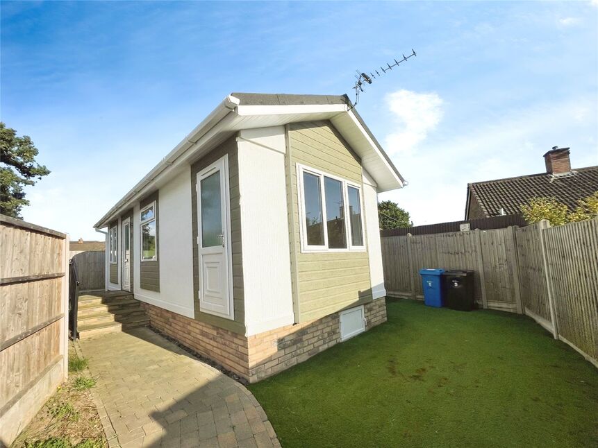 1 bedroom  Property to rent