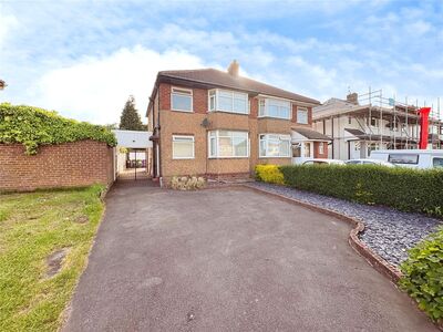 3 bedroom Semi Detached House to rent