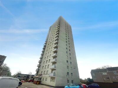 Okement Drive, 2 bedroom  Flat for sale, £70,000