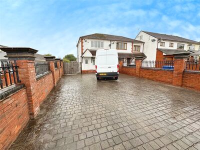 Cannock Road, 2 bedroom Semi Detached House to rent, £1,100 pcm