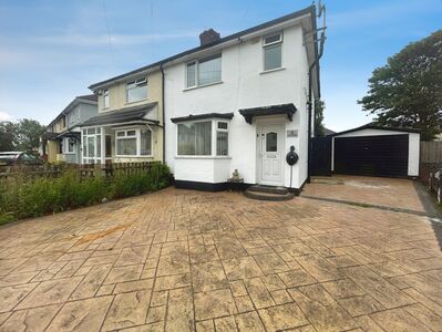 Lewis Grove, 3 bedroom Semi Detached House for sale, &pound;250,000