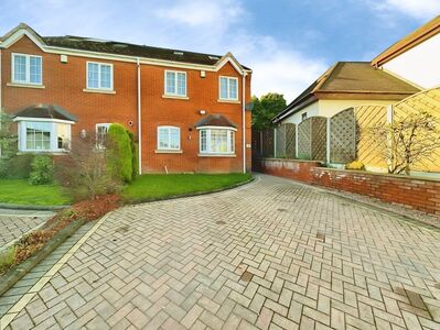 Millfield Avenue, 5 bedroom Semi Detached House for sale, &pound;400,000