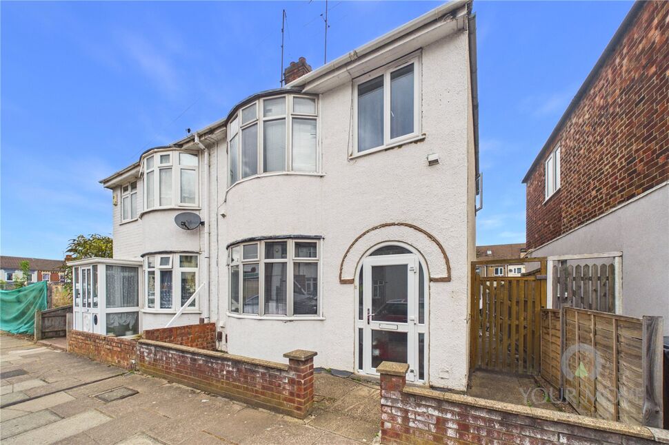 Main image of 3 bedroom Semi Detached House to rent, Southfield Avenue, Northampton, Northamptonshire, NN4