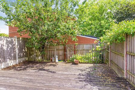 Old Wharf, 3 bedroom Mid Terrace House to rent, £850 pcm