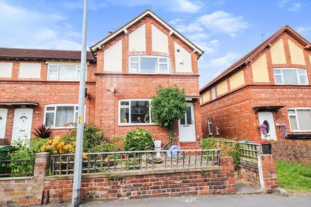 3 bedroom End Terrace House for sale