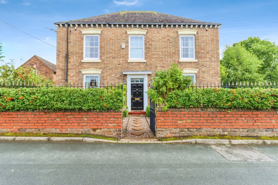 Main image of 4 bedroom Detached House for sale, Chapel Street, Dawley, Telford, TF4