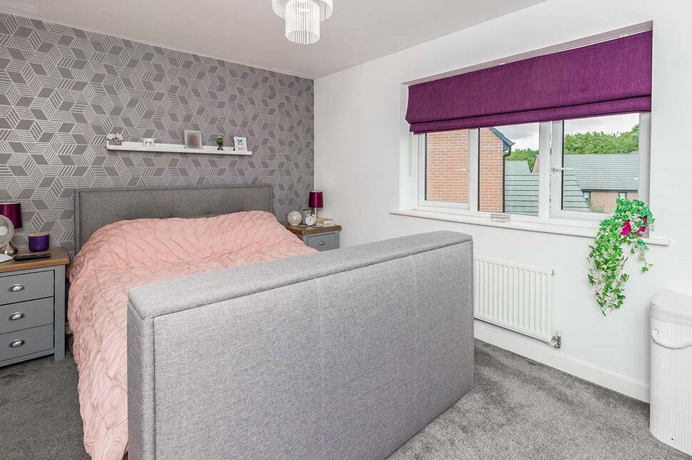 4 bedroom Mid Terrace House for sale, Frome Way, Donnington, TF2 £250,000