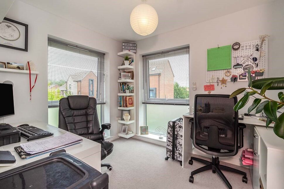 4 bedroom Mid Terrace House for sale, Frome Way, Donnington, TF2 £250,000