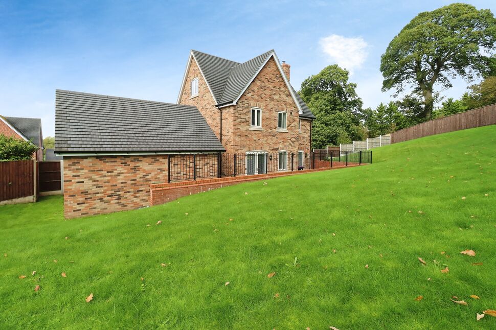 5 bedroom Detached House for sale, Old Rectory Fields, Waters Upton