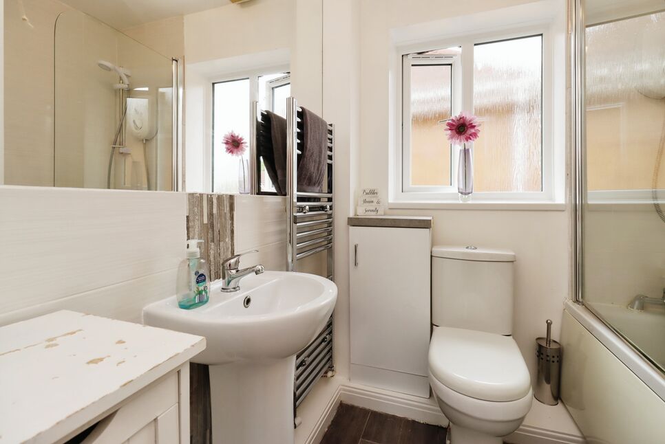 3 bedroom Detached House for sale, Lidgates Green, Arleston, TF1 £225,000