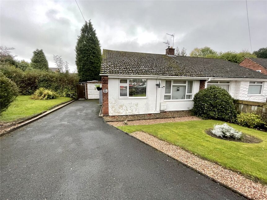 2 bedroom Semi Detached Bungalow to rent, Avon Close, Little Dawley