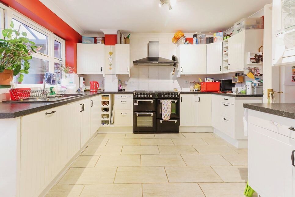 4 bedroom Detached House for sale, Donnerville Close, Wellington, TF1