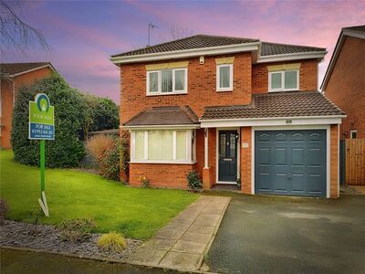 Constable Drive, 4 bedroom Detached House for sale, £365,000