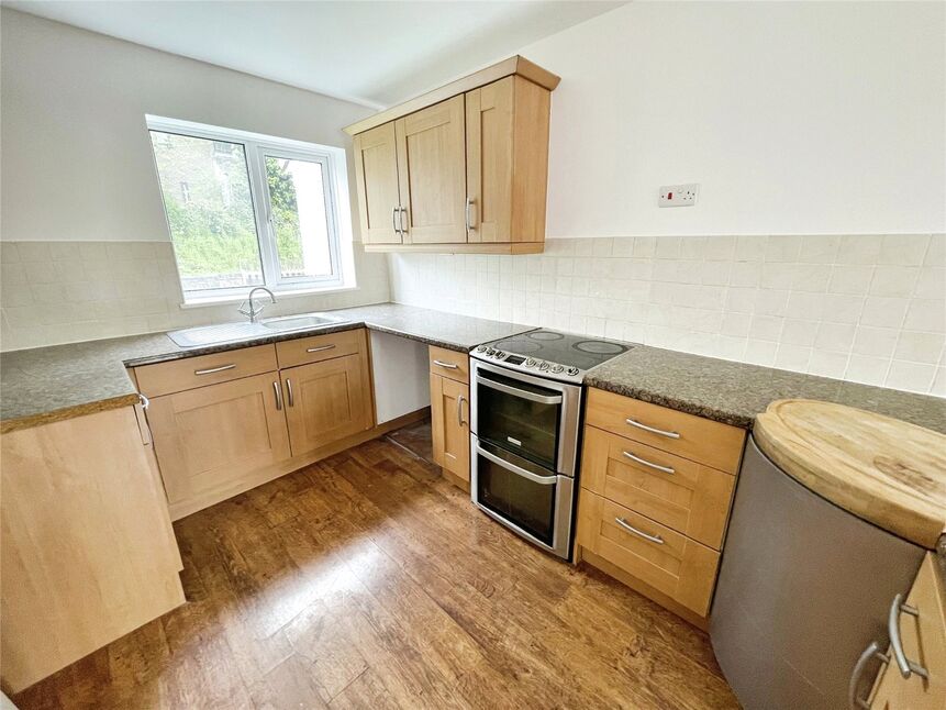 Main image of 3 bedroom Mid Terrace House to rent, Bridgwood, Telford, Shropshire, TF3