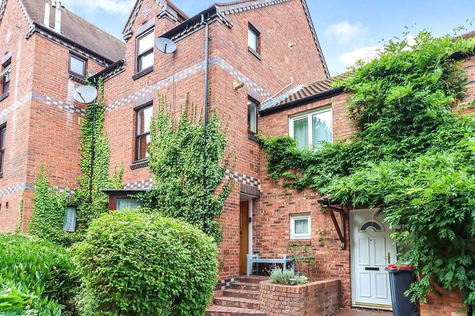 Main image of 2 bedroom Flat to rent, Chepstow Drive, Leegomery, Shropshire, TF1