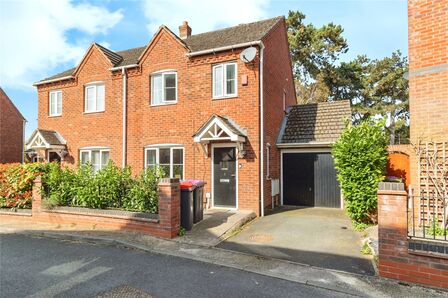 Pooler Close, 3 bedroom Semi Detached House for sale, £215,000