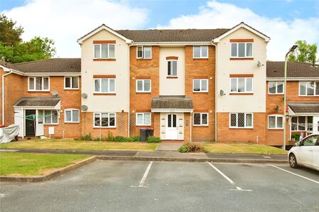 Midland Court, 2 bedroom  Flat for sale, £87,500