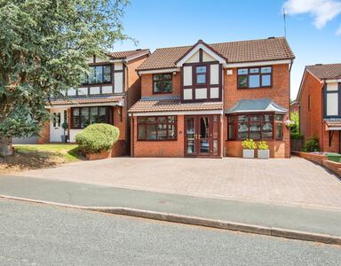 3 bedroom Detached House for sale
