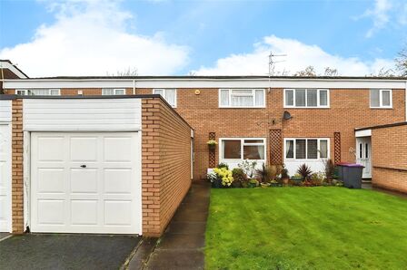 3 bedroom Mid Terrace House for sale