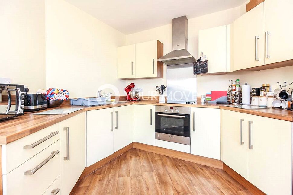 Kitchen / Living Room