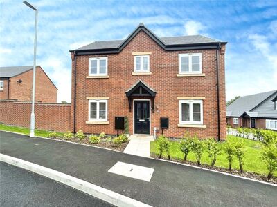 3 bedroom Detached House to rent