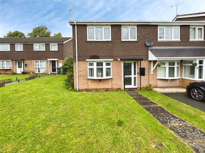 Eversley Grove, 3 bedroom End Terrace House for sale, &pound;240,000