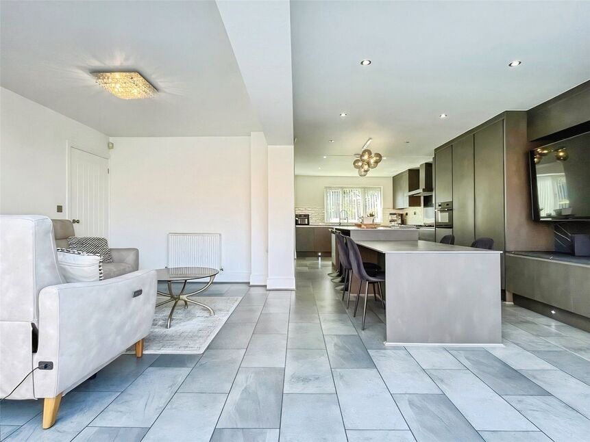 Open Plan Kitchen / Sitting Area