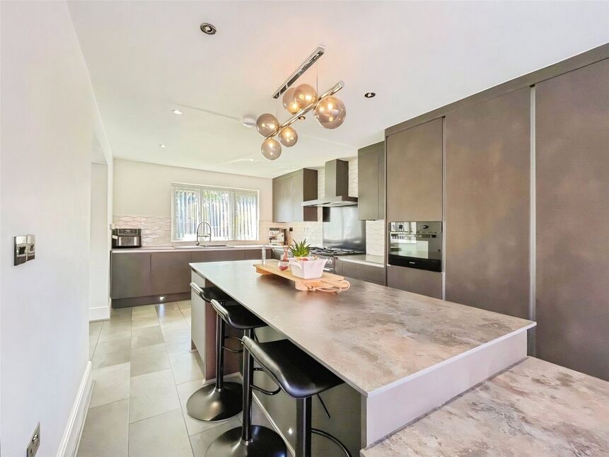Open Plan Kitchen / Sitting Area