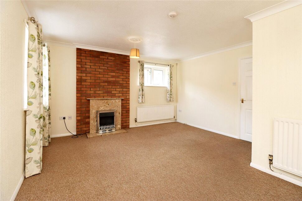 Lounge / Dining Room