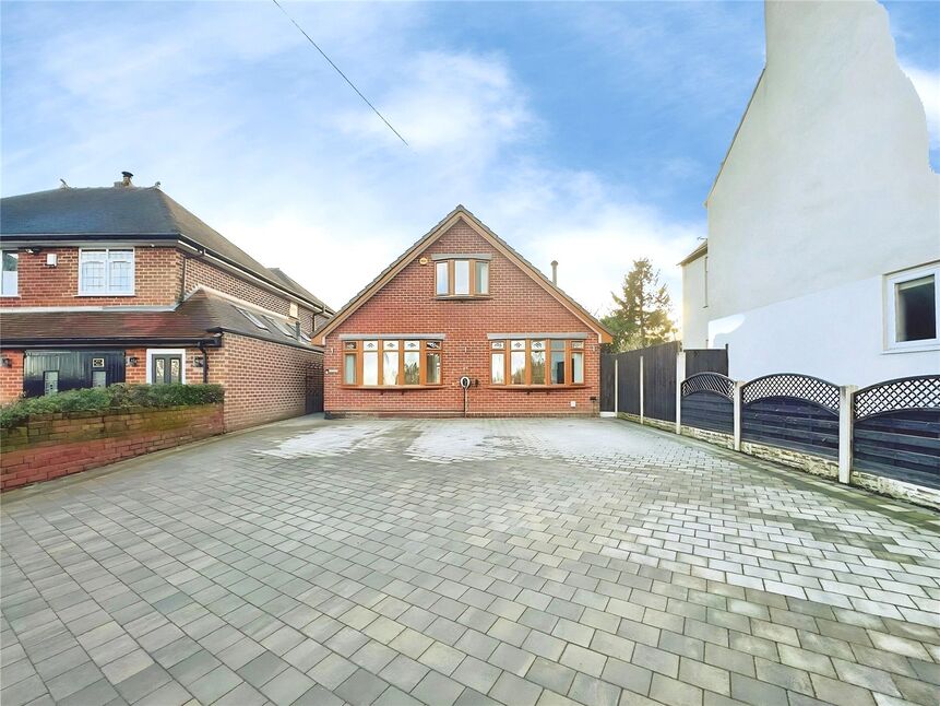 4 bedroom Detached Bungalow for sale
