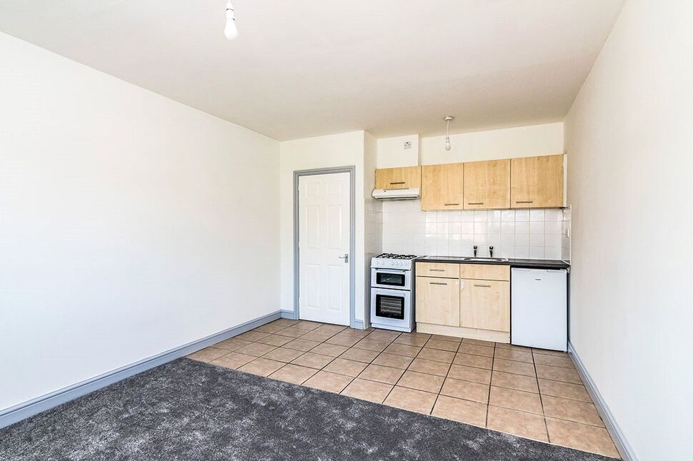 Lounge / Kitchen