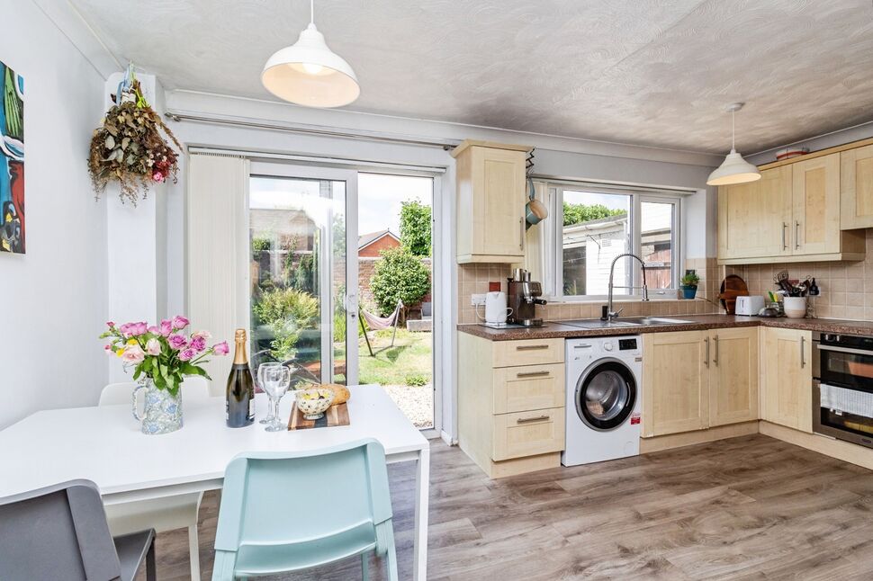 Kitchen / Diner
