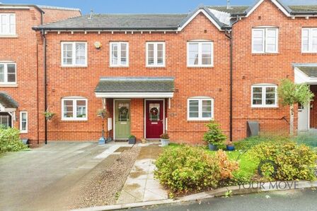 3 bedroom Mid Terrace House for sale