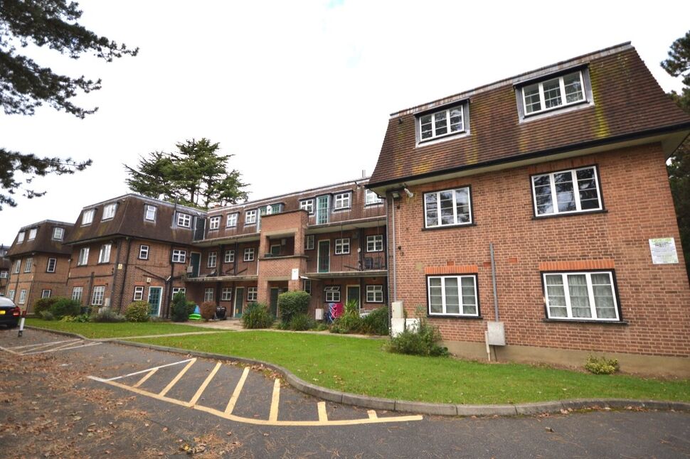 Main image of 2 bedroom  Flat to rent, Church Road, Isleworth, Middlesex, TW7