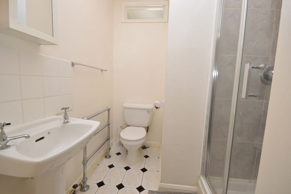 Shower Room / WC