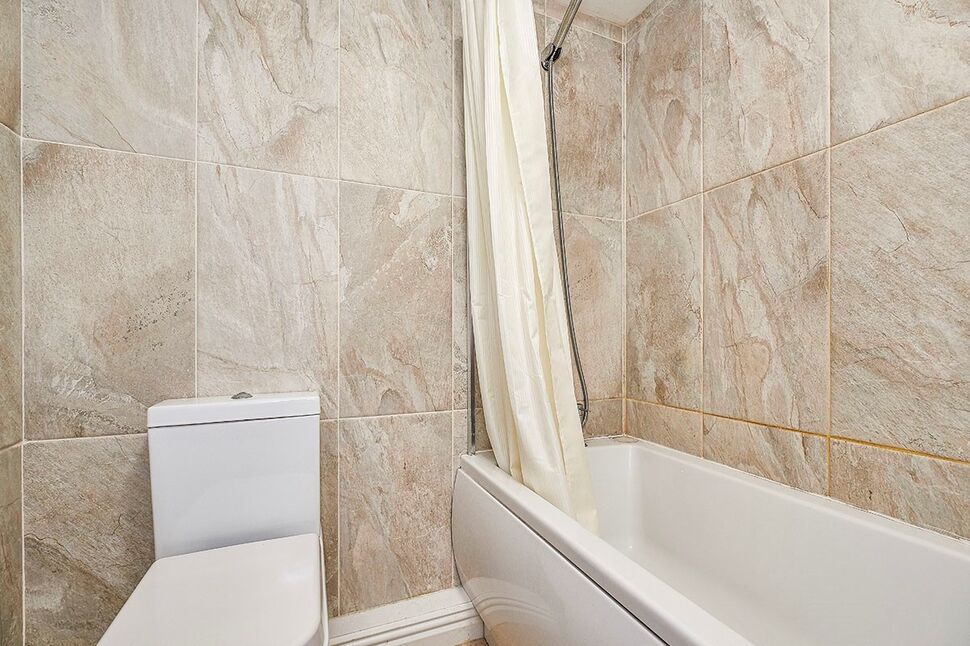 Bathroom / WC
