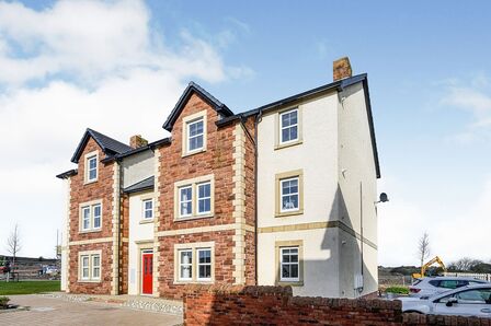 Clarendon Drive, 2 bedroom  Flat to rent, £900 pcm