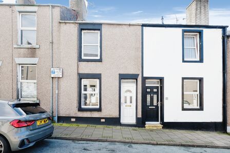 Devonshire Street, 2 bedroom Mid Terrace House for sale, £78,000