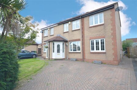 Ling Road, 3 bedroom Semi Detached House to rent, £900 pcm