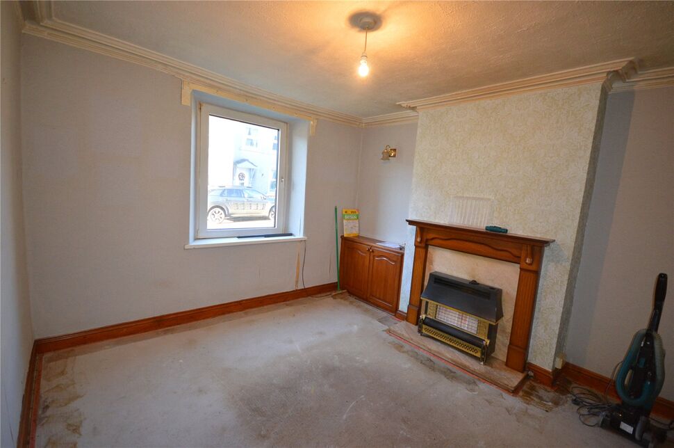 3 bedroom Mid Terrace House for sale, Main Street, Frizington, CA26 £55,000
